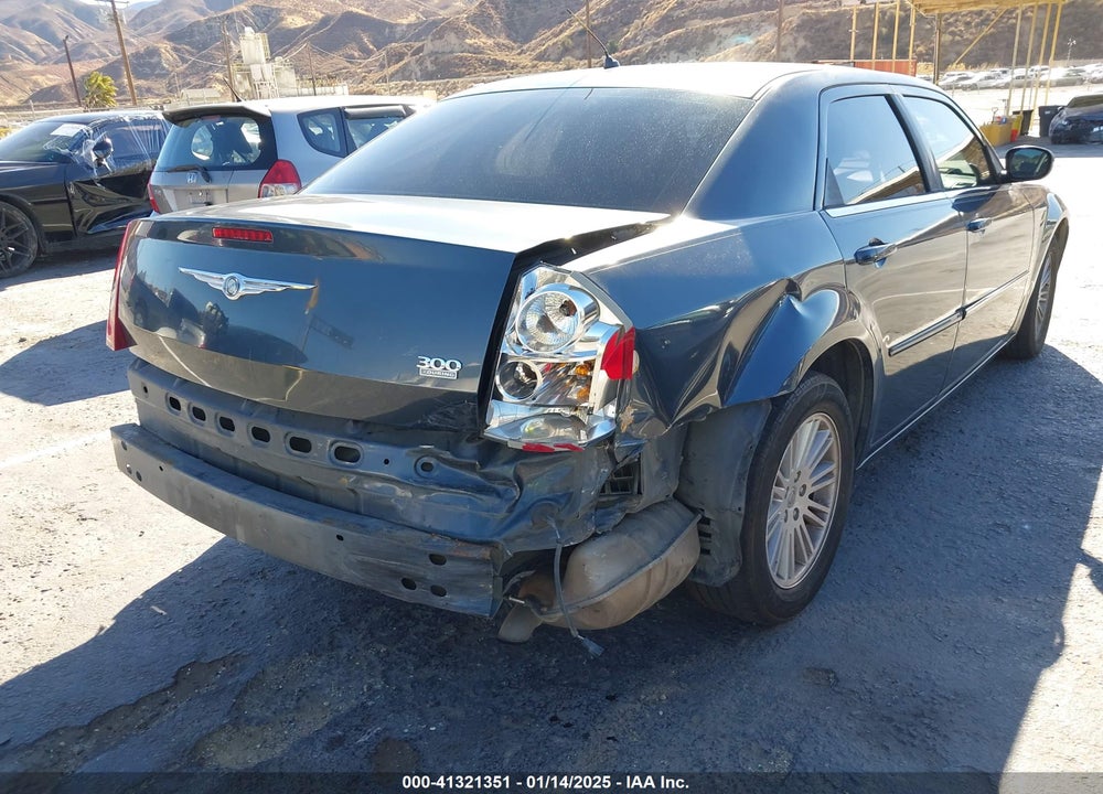 2008 CHRYSLER 300 VIN: 2C3KA53G38H255863