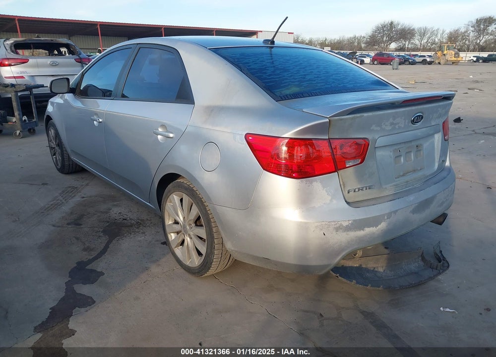 2012 KIA FORTE VIN: KNAFW4A32C5590683