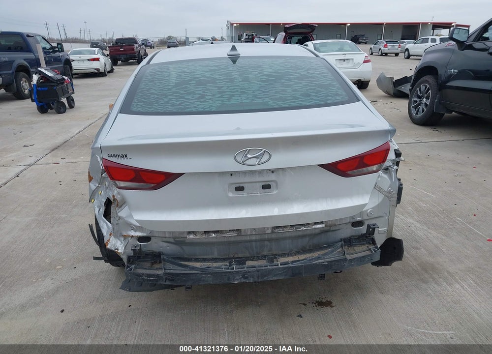2017 HYUNDAI ELANTRA VIN: KMHD74LF9HU325816