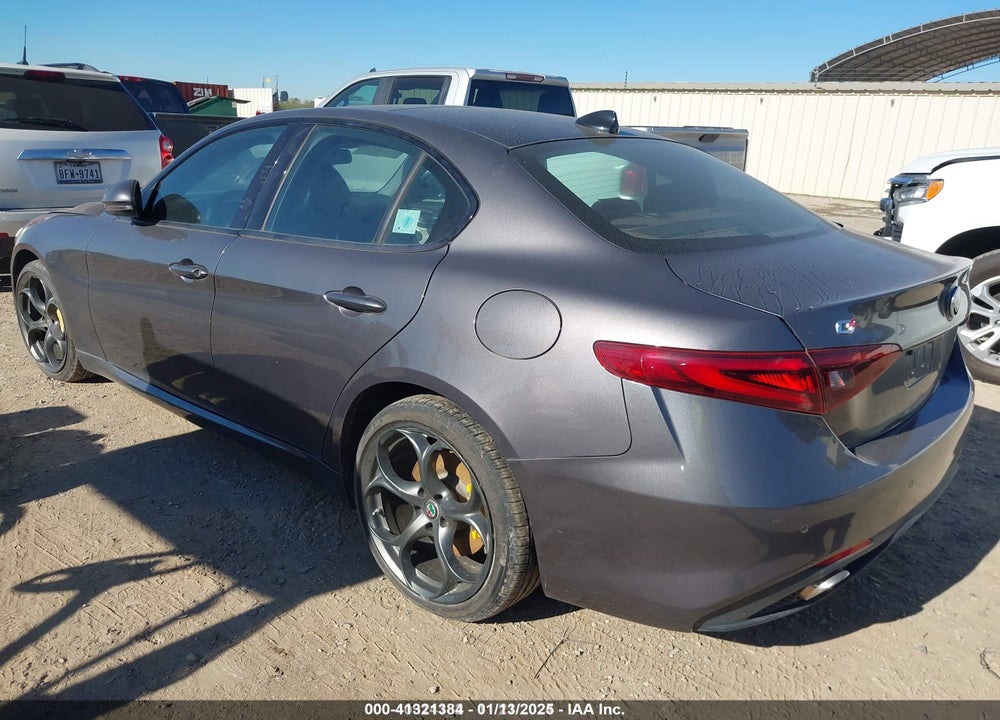 2019 ALFA ROMEO GIULIA TI SPORT AWD VIN: ZARFANBN4K7611937