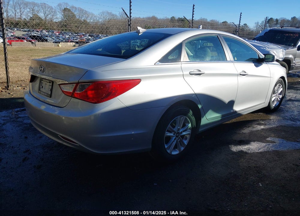 2012 HYUNDAI SONATA GLS VIN: 5NPEB4AC9CH377742