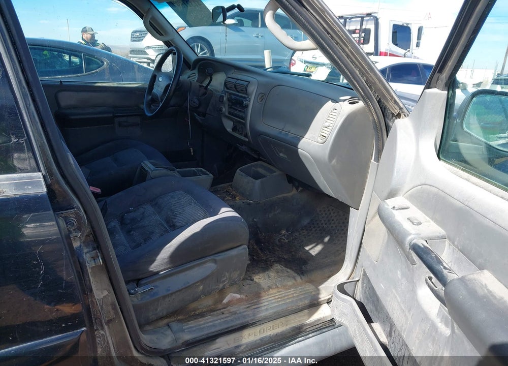 2004 FORD EXPLORER SPORT TRAC ADRENALIN/XLS/XLT VIN: 1FMZU77K84UA97261