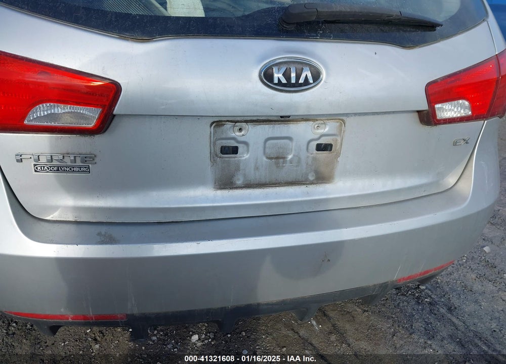 2013 KIA FORTE VIN: KNAFU5A29D5727350
