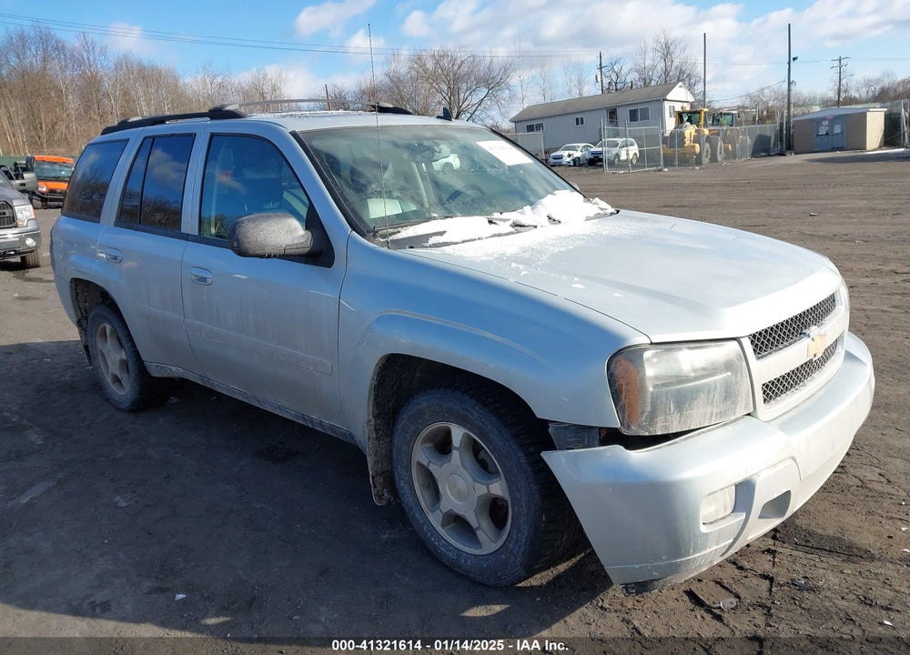 2008 CHEVROLET TRAILBLAZER LT VIN: 1GNDT13S582149054