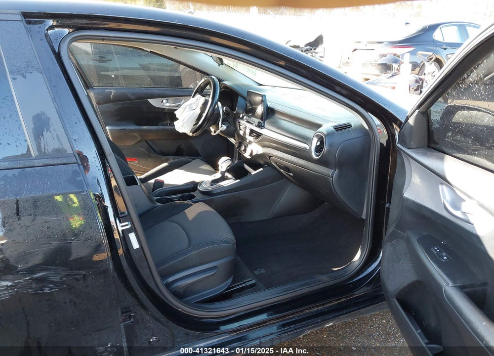 2023 KIA FORTE LX VIN: 3KPF24AD3PE677431