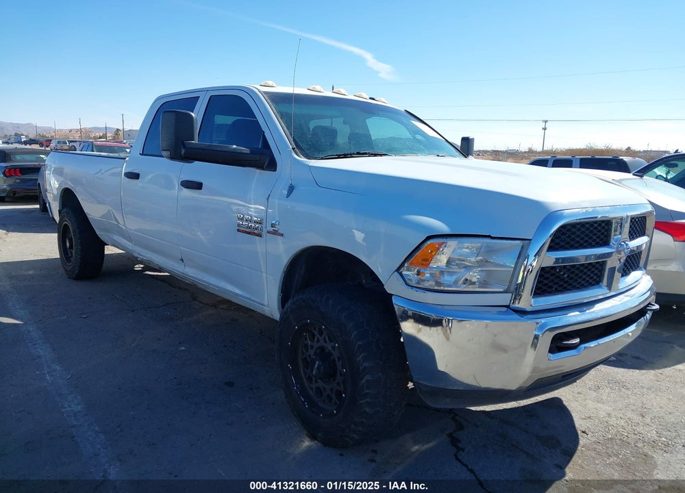 2013 RAM 2500 TRADESMAN VIN: 3C6UR4HL6DG570123