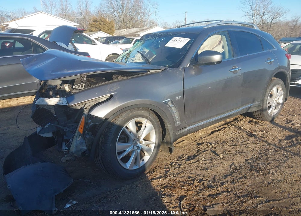 2015 INFINITI QX70 VIN: JN8CS1MWXFM480470