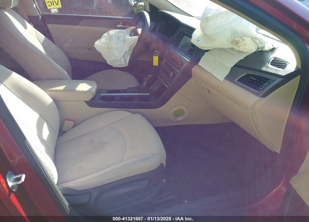 2016 HYUNDAI SONATA VIN: 5NPE24AF0GH297312