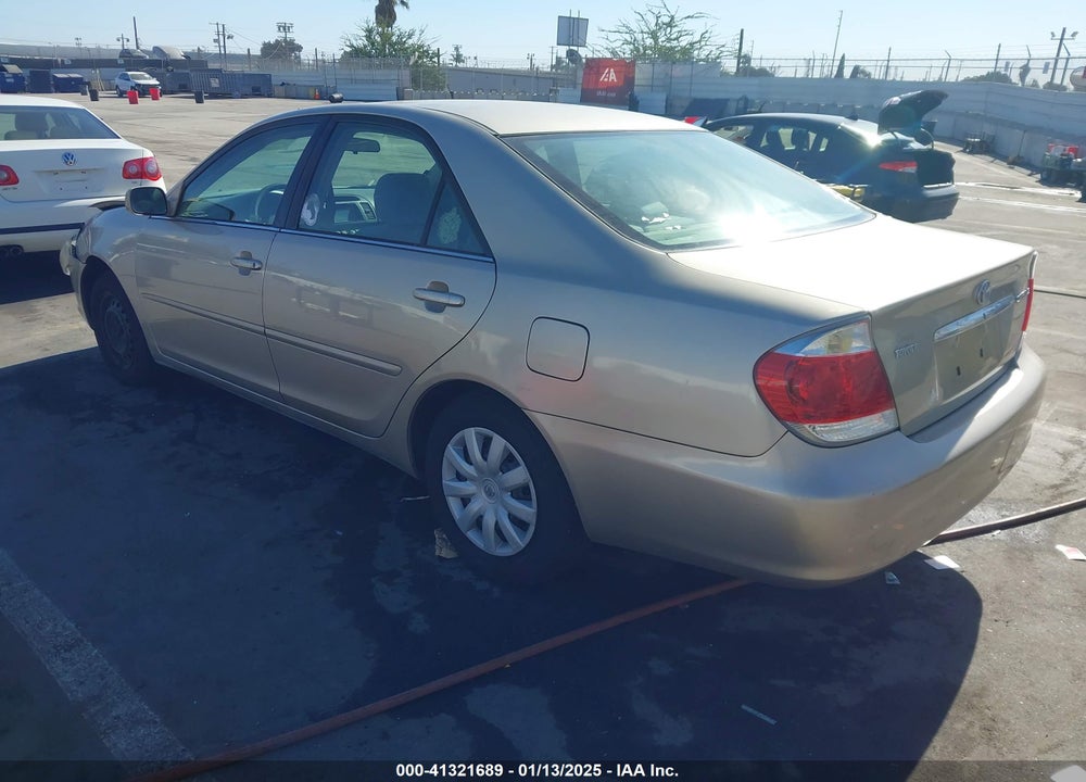 2005 TOYOTA CAMRY LE VIN: 4T1BE32K05U577570