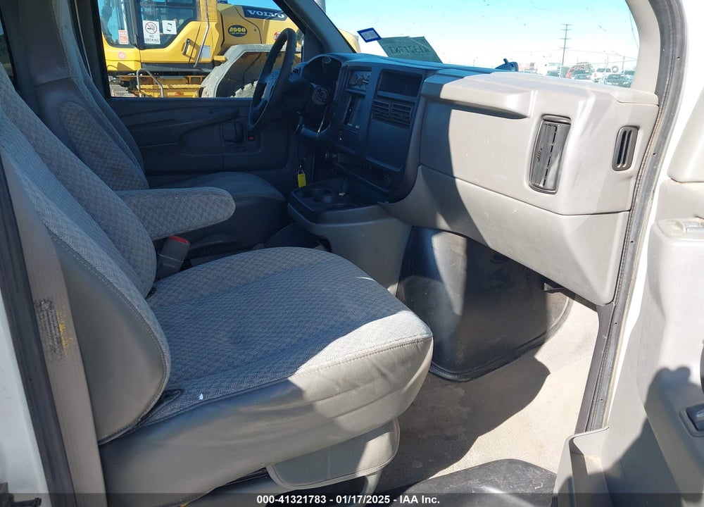 2003 CHEVROLET EXPRESS VIN: 1GAHG39U131229543