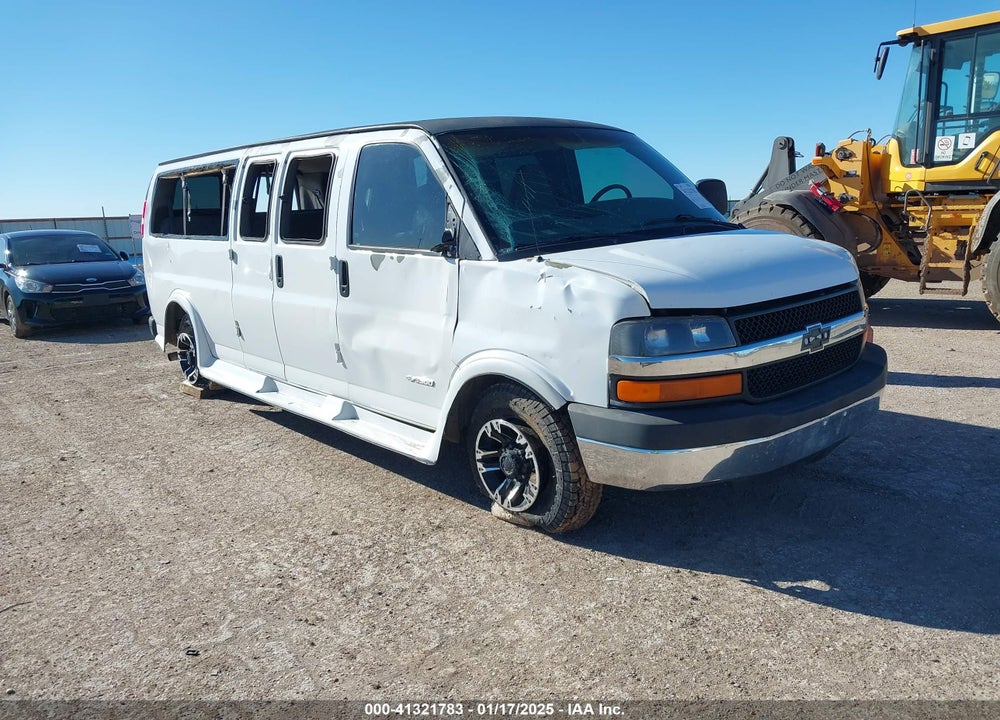 2003 CHEVROLET EXPRESS VIN: 1GAHG39U131229543