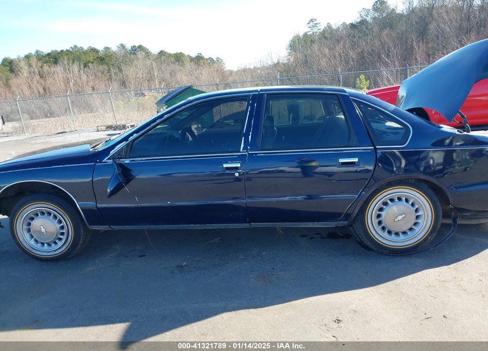 1995 CHEVROLET CAPRICE CLASSIC VIN: 1G1BL52W9SR153157
