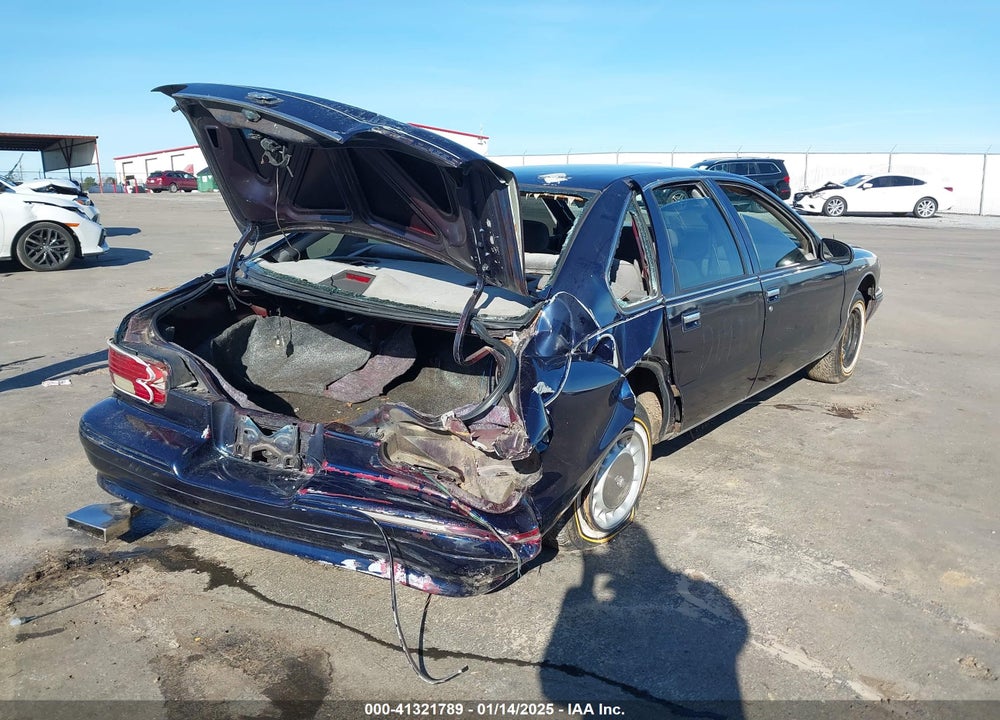 1995 CHEVROLET CAPRICE CLASSIC VIN: 1G1BL52W9SR153157