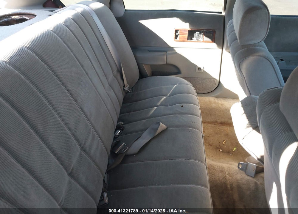 1995 CHEVROLET CAPRICE CLASSIC VIN: 1G1BL52W9SR153157