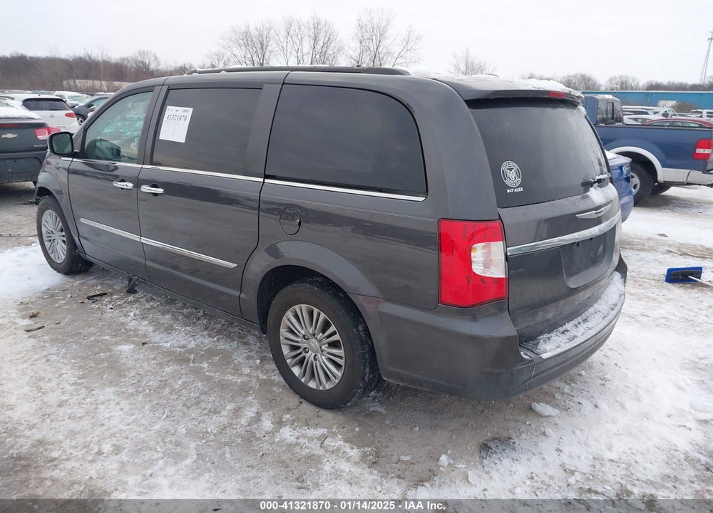 2016 CHRYSLER TOWN & COUNTRY TOURING-L ANNIVERSARY EDITION VIN: 2C4RC1CGXGR166538