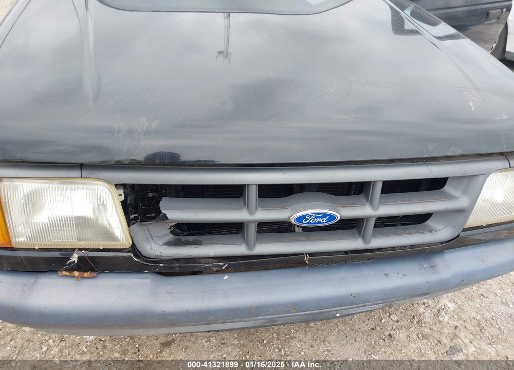 1994 FORD RANGER VIN: 1FTCR10A5RTA49174