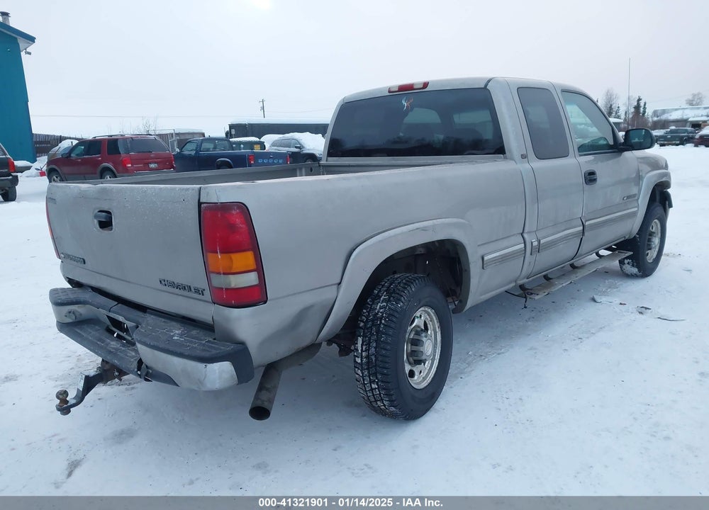 2002 CHEVROLET SILVERADO 2500HD LT VIN: 1GCHK29U22E119558