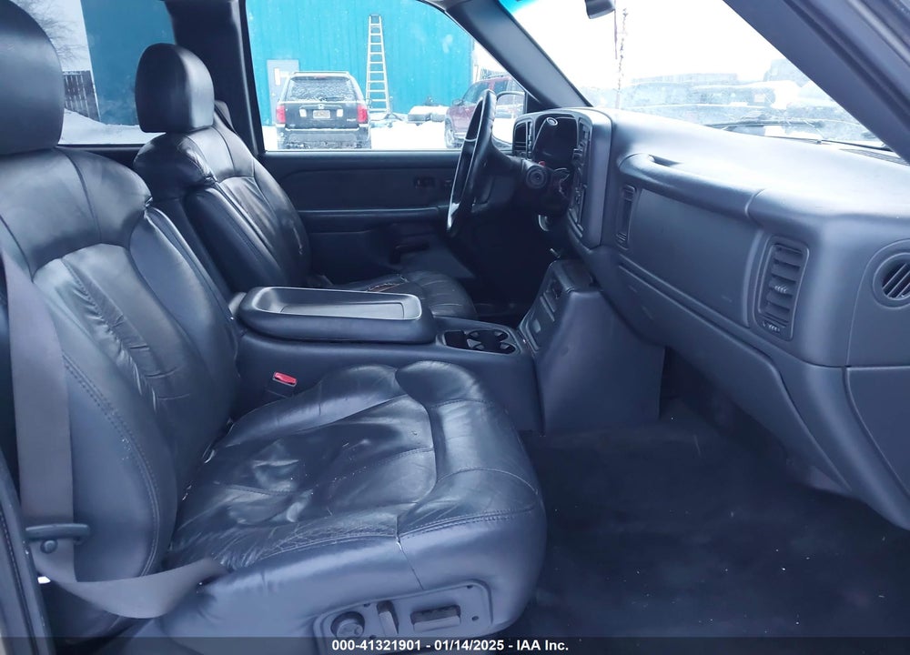 2002 CHEVROLET SILVERADO 2500HD LT VIN: 1GCHK29U22E119558
