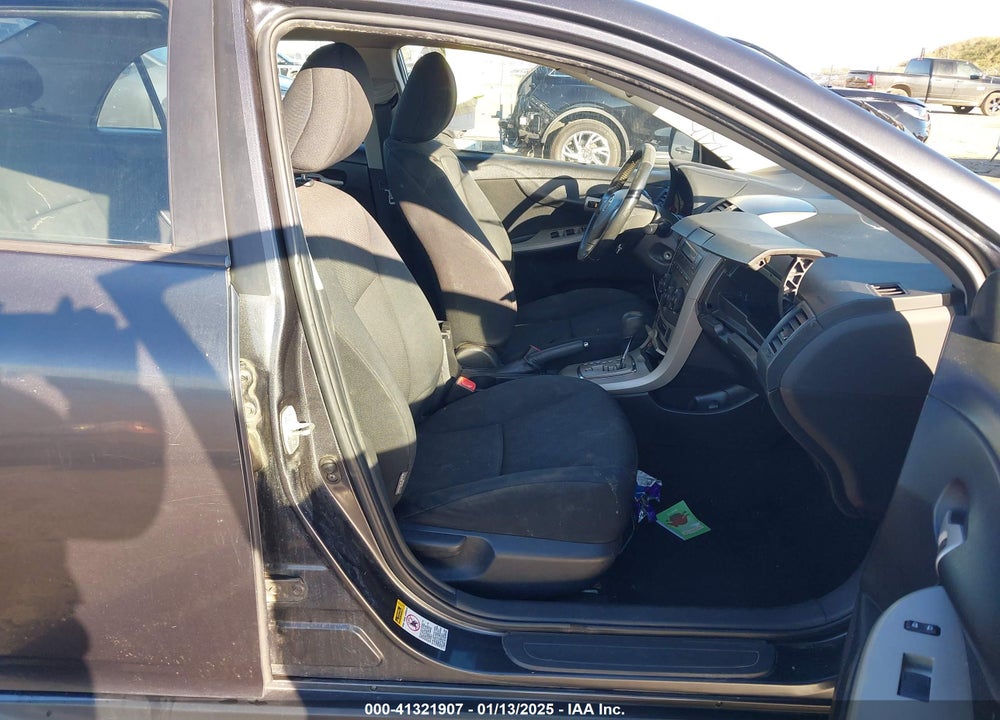 2010 TOYOTA COROLLA VIN: 1NXBU4EE5AZ281095