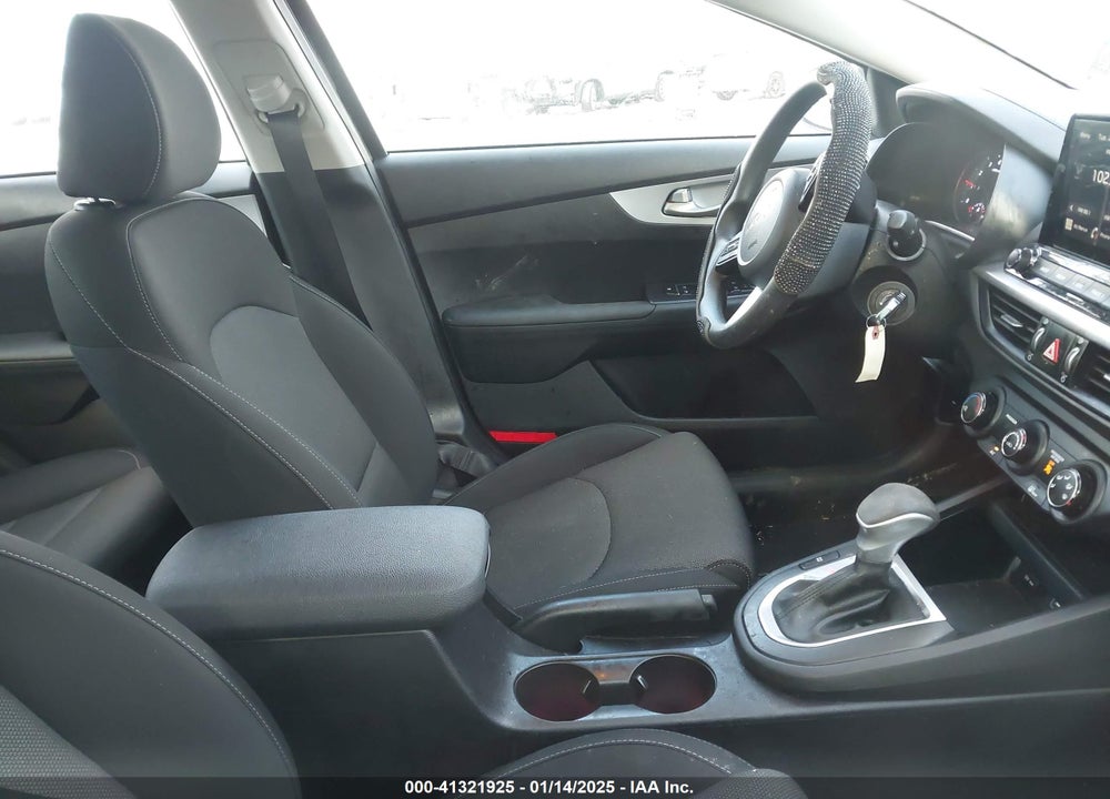 2024 KIA FORTE VIN: 3KPF24AD4RE812015
