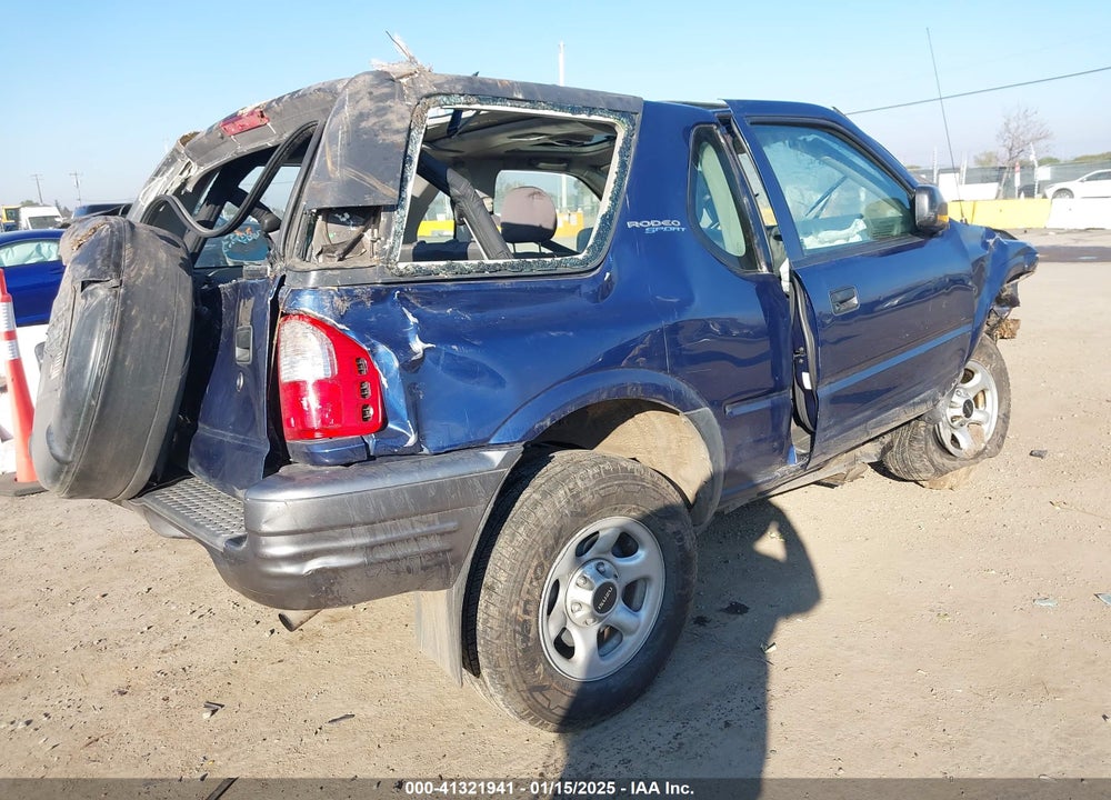 2002 ISUZU RODEO SPORT S 3.2L V6 HARD TOP/S 3.2L V6 SOFT TOP VIN: 4S2CK57W824315675