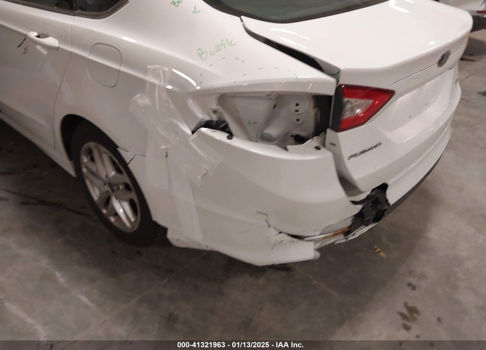 2015 FORD FUSION SE VIN: 1FA6P0H75F5106923