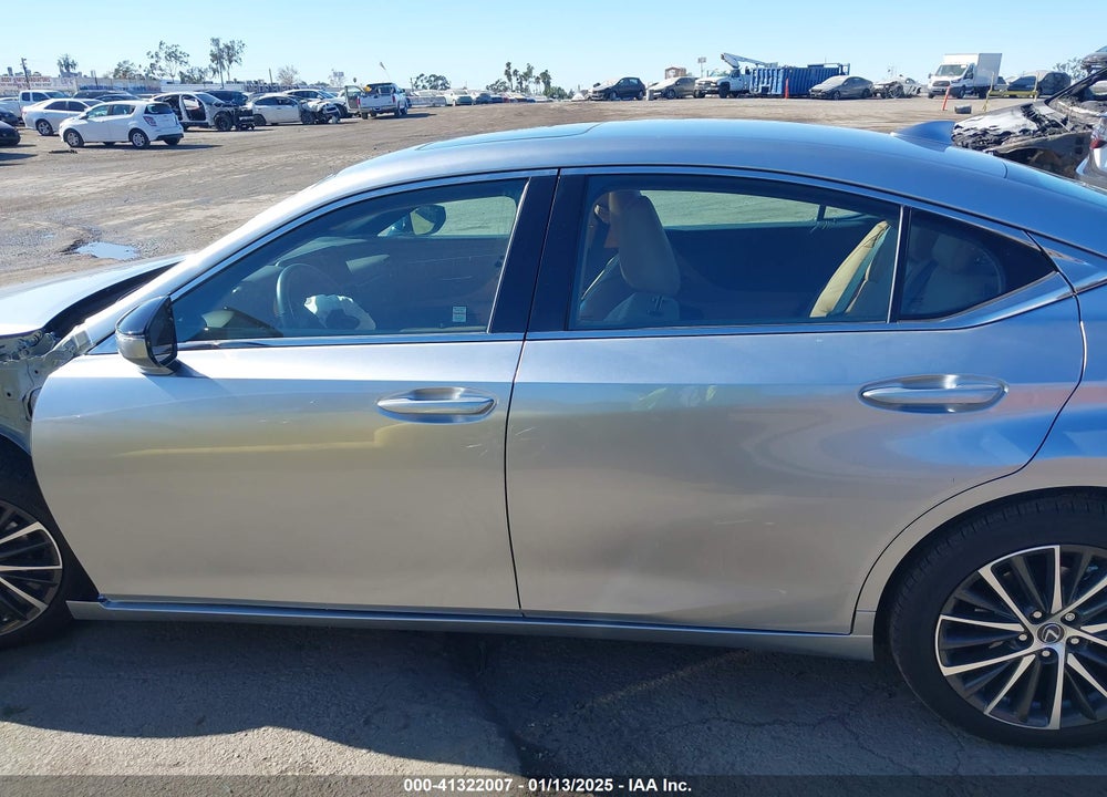 2024 LEXUS ES 300H VIN: 58ADA1C12RU042009