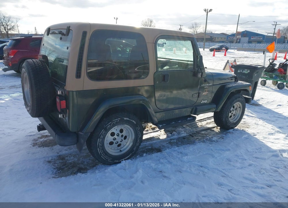 1998 JEEP WRANGLER SAHARA VIN: 1J4FY49S4WP774891