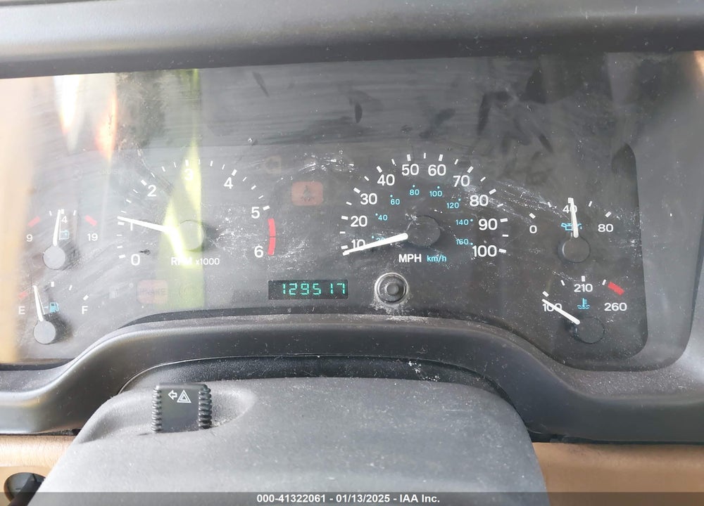 1998 JEEP WRANGLER SAHARA VIN: 1J4FY49S4WP774891