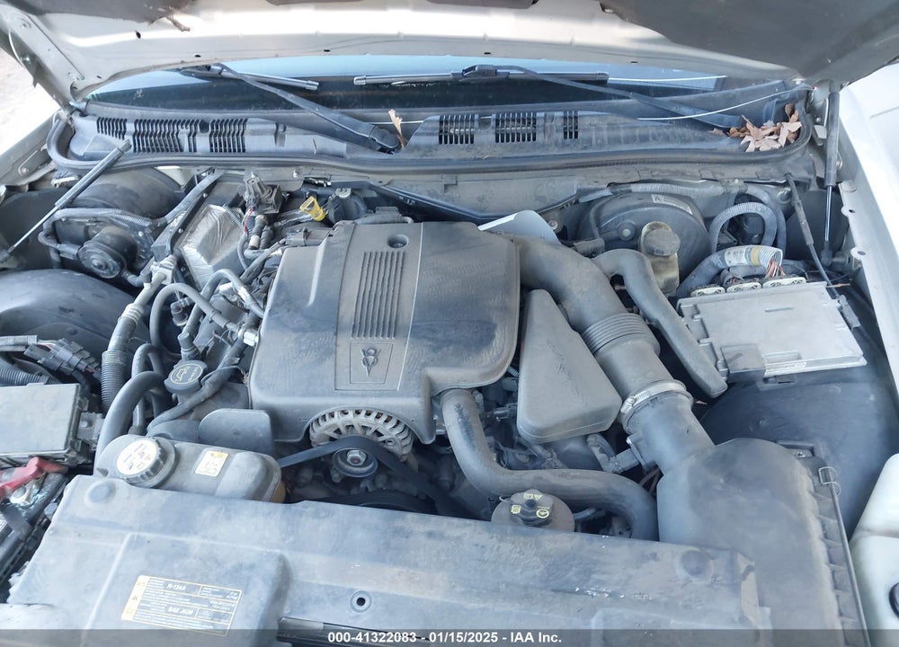 2007 MERCURY GRAND MARQUIS VIN: 2MEFM75V47X639665