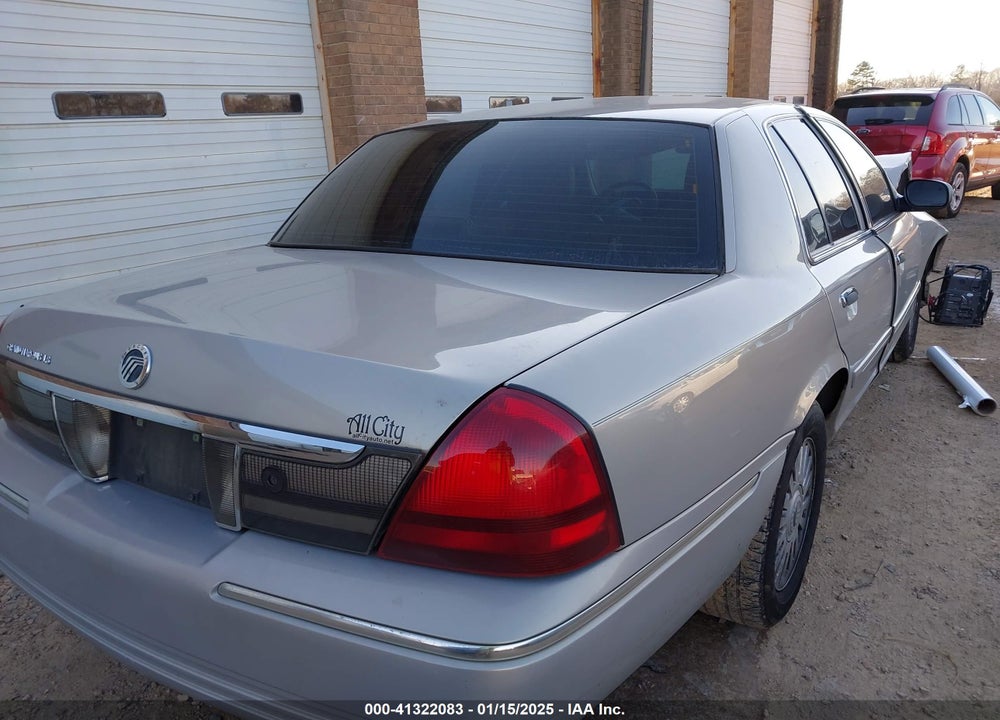 2007 MERCURY GRAND MARQUIS VIN: 2MEFM75V47X639665