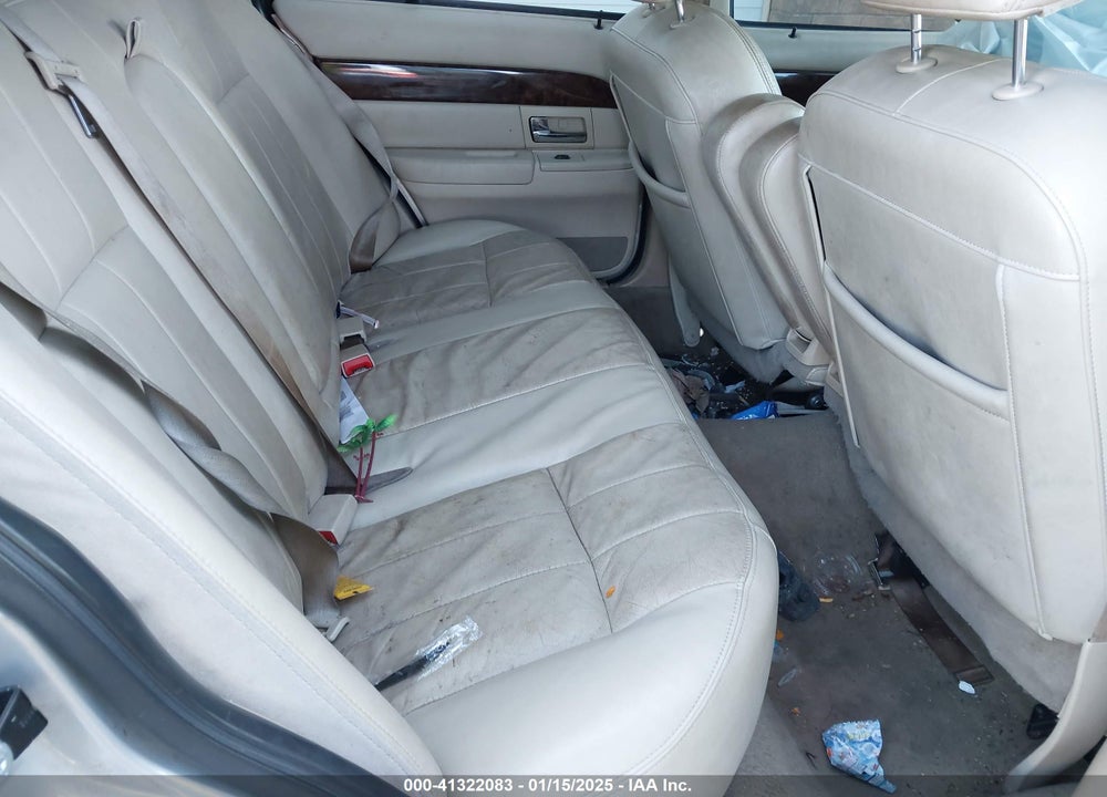 2007 MERCURY GRAND MARQUIS VIN: 2MEFM75V47X639665