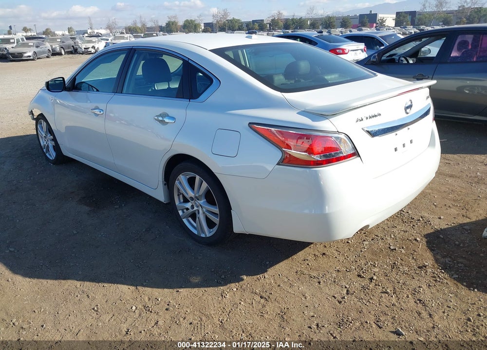 2014 NISSAN ALTIMA 3.5 SL VIN: 1N4BL3AP4EC321547