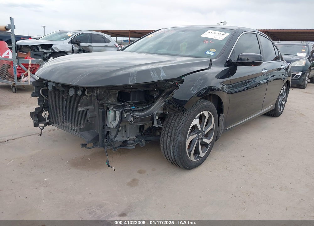 2017 HONDA ACCORD VIN: 1HGCR2F88HA239363