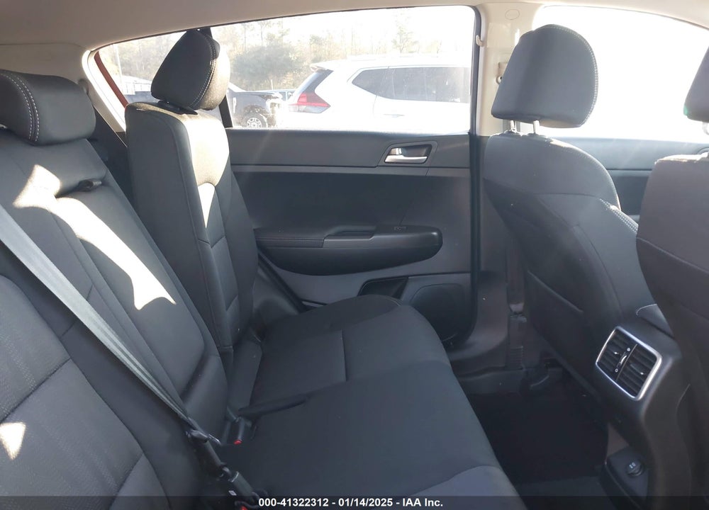 2022 KIA SPORTAGE LX VIN: KNDPM3AC5N7978716