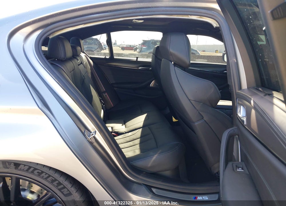 2019 BMW M5 VIN: WBSJF0C53KB448064