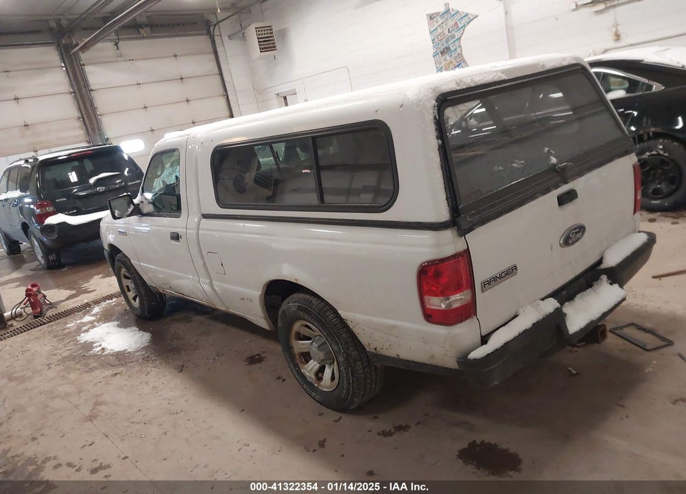 2011 FORD RANGER XL VIN: 1FTKR1AD2BPA14773