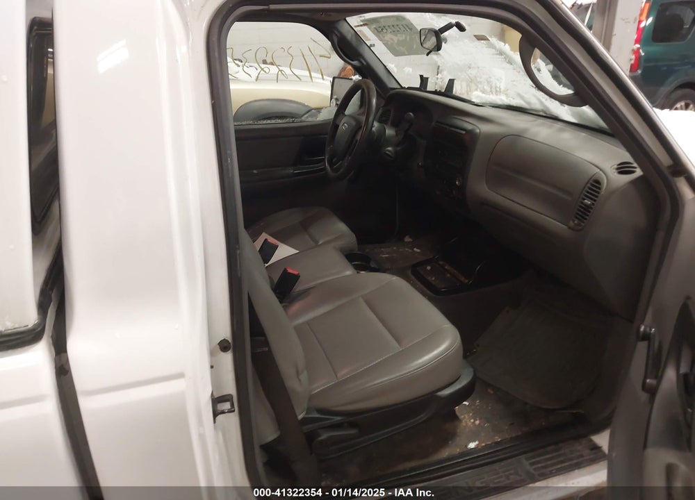2011 FORD RANGER XL VIN: 1FTKR1AD2BPA14773