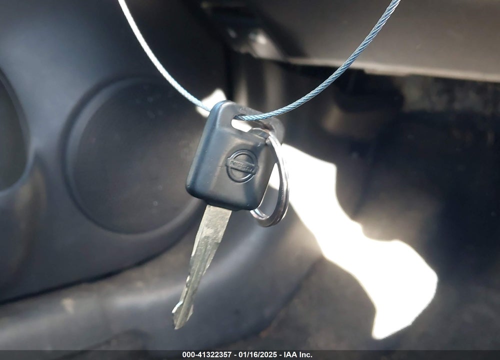 2016 NISSAN VERSA NOTE VIN: 3N1CE2CP2GL384365