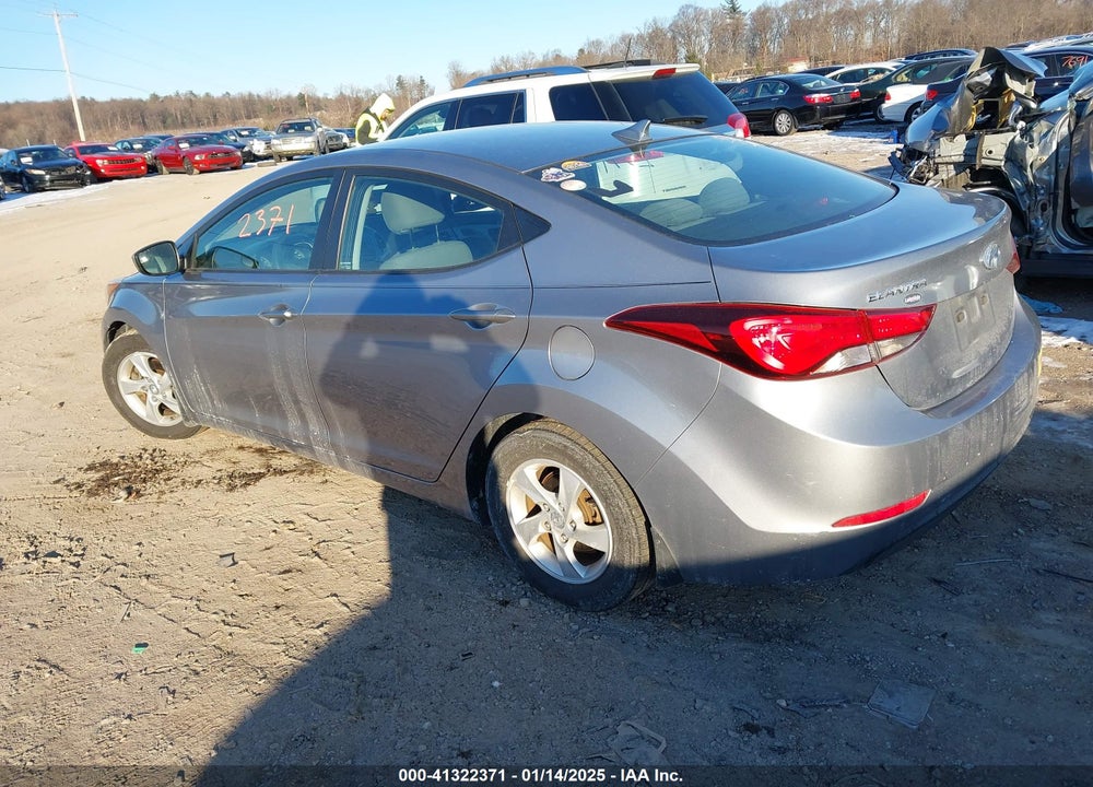 2015 HYUNDAI ELANTRA SE VIN: 5NPDH4AE5FH638185