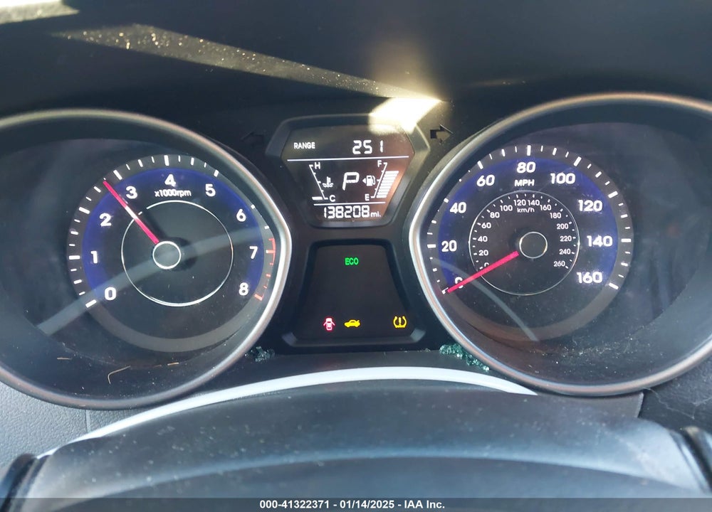 2015 HYUNDAI ELANTRA SE VIN: 5NPDH4AE5FH638185