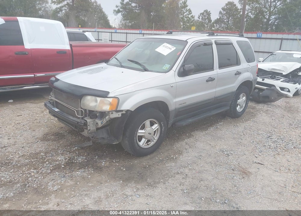 2002 FORD ESCAPE XLS VIN: 1FMYU01172KA35605