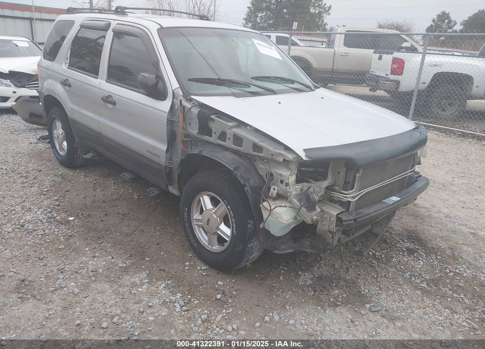 2002 FORD ESCAPE XLS VIN: 1FMYU01172KA35605