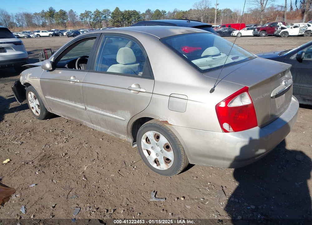 2004 KIA SPECTRA EX/LX VIN: KNAFE122445021519