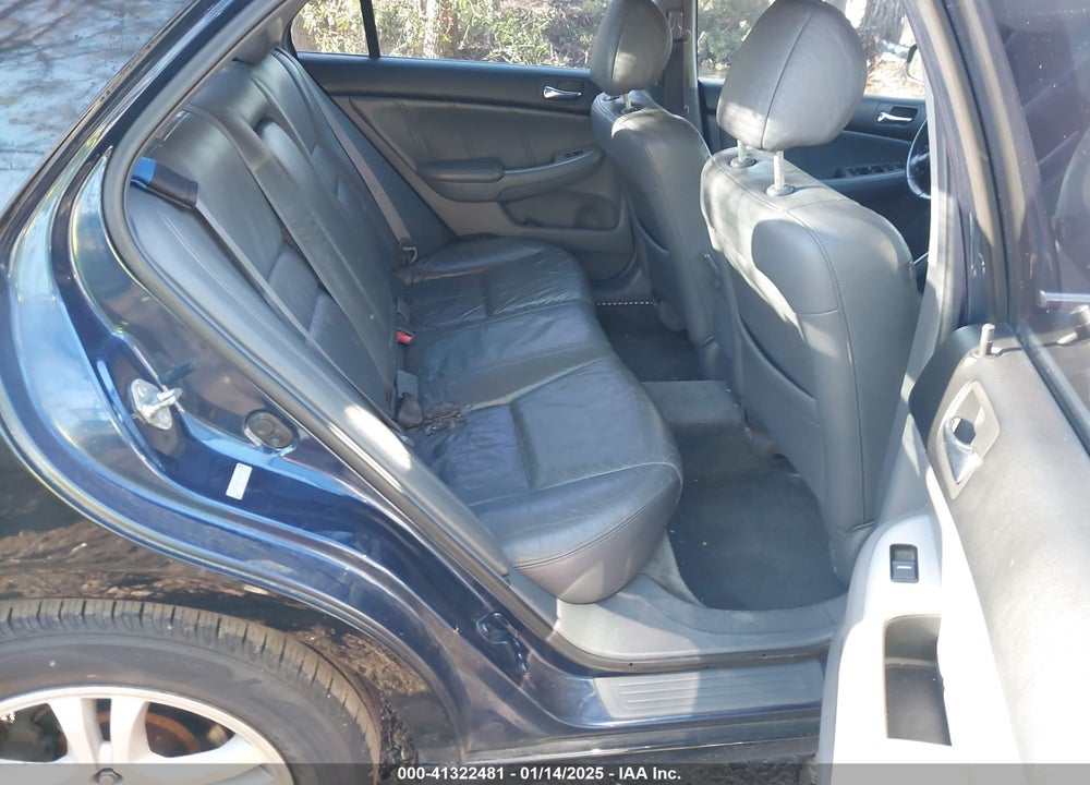 2004 HONDA ACCORD 3.0 EX VIN: 1HGCM66564A044092