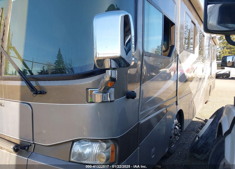2003 ROADMASTER RAIL RAISED RAIL VIN: 1RF22454132018739