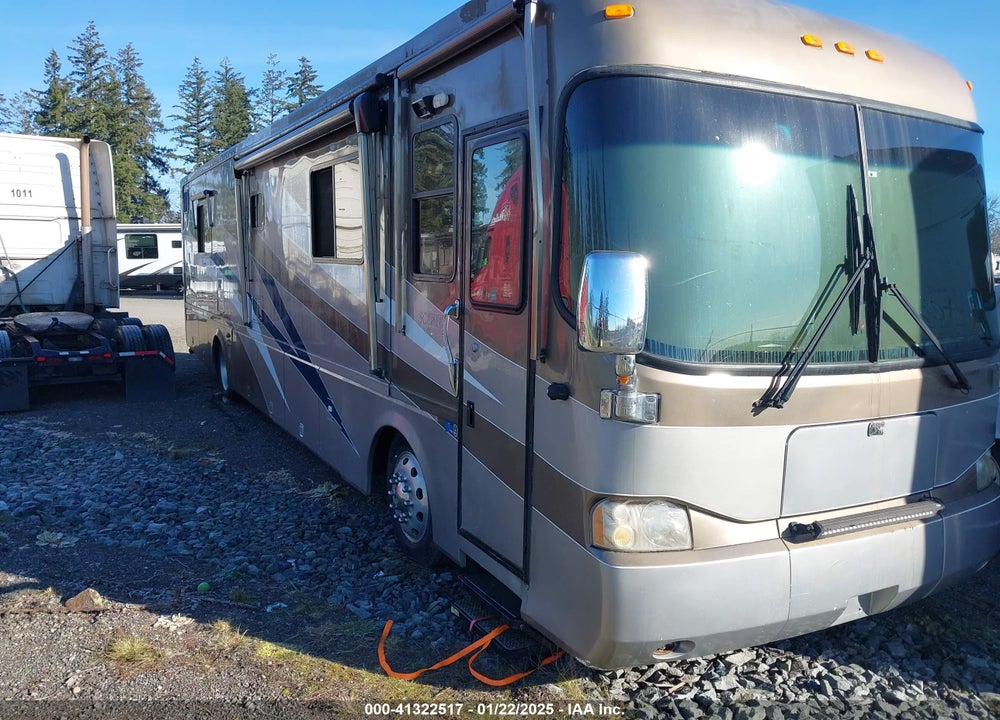 2003 ROADMASTER RAIL RAISED RAIL VIN: 1RF22454132018739