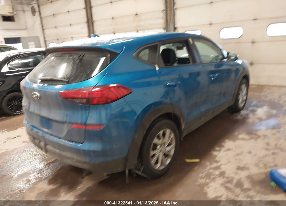 2019 HYUNDAI TUCSON SE VIN: KM8J23A49KU956652