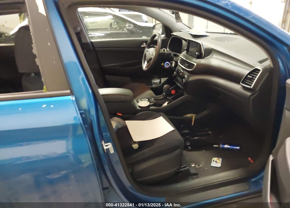 2019 HYUNDAI TUCSON SE VIN: KM8J23A49KU956652