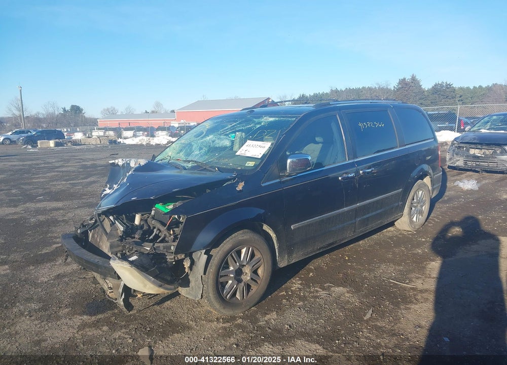 2010 CHRYSLER TOWN & COUNTRY VIN: 2A4RR7DX3AR321903
